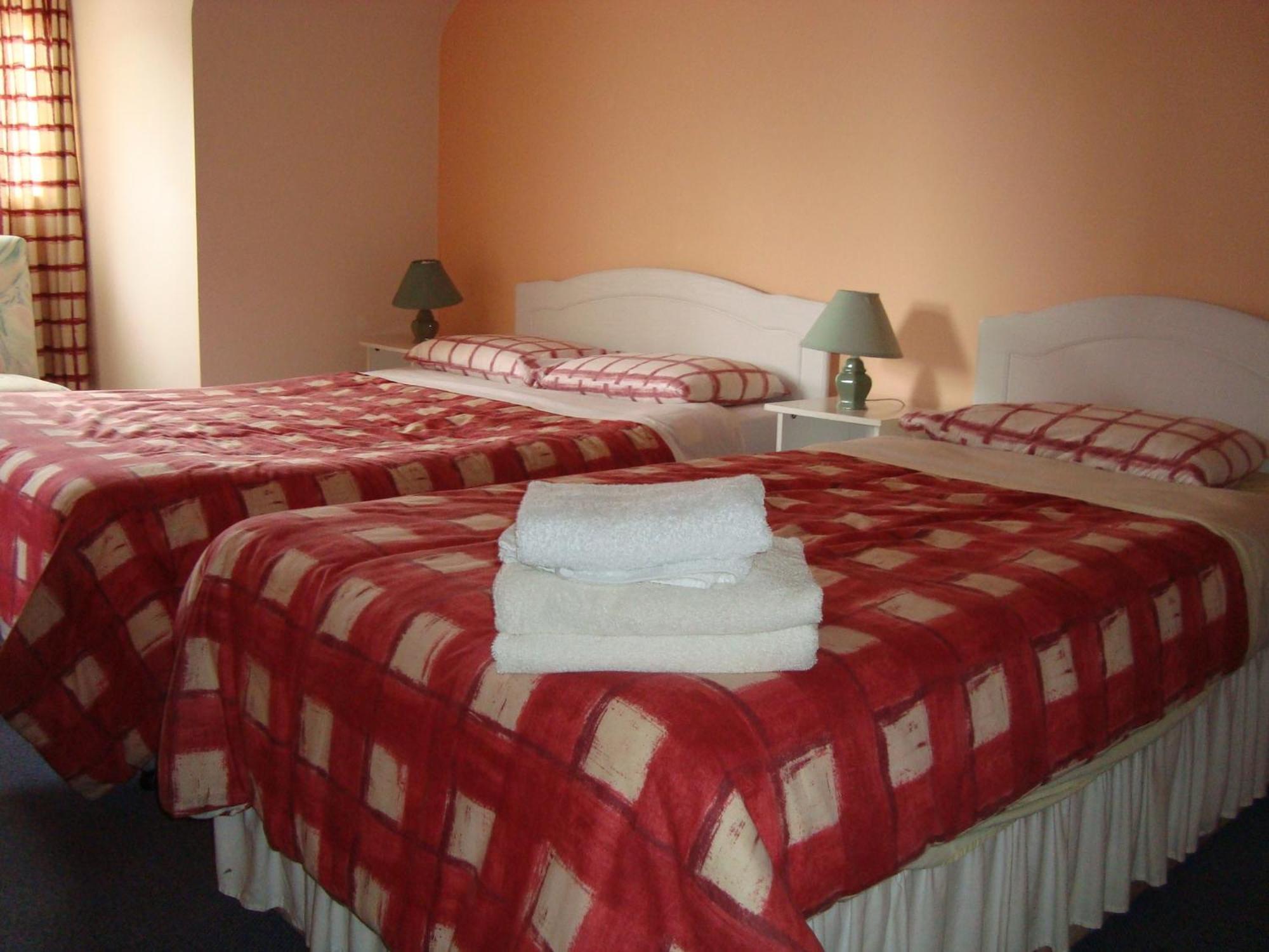 Hy Breasal B&B Achill Sound Dış mekan fotoğraf