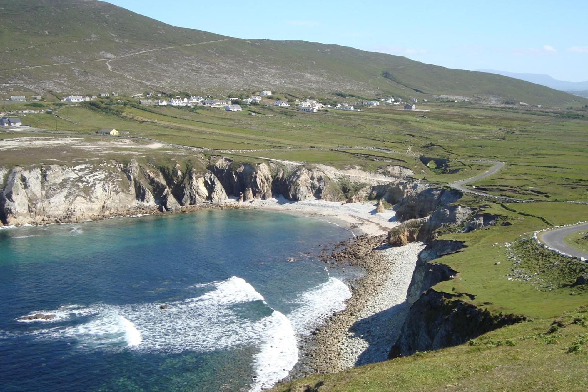 Hy Breasal B&B Achill Sound Dış mekan fotoğraf