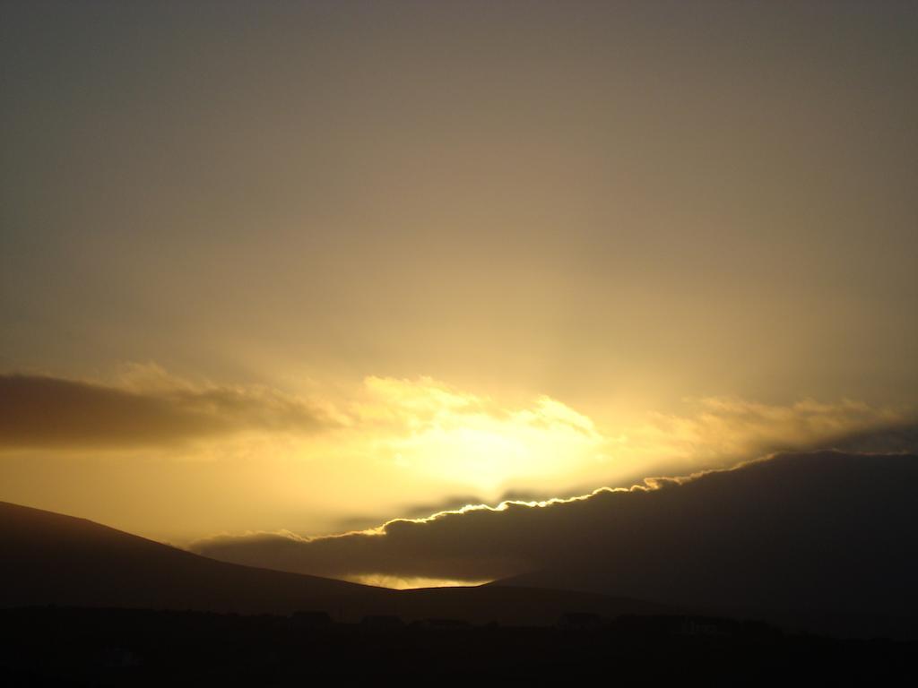 Hy Breasal B&B Achill Sound Dış mekan fotoğraf